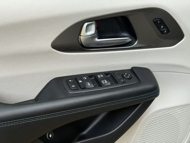 Chrysler Pacifica 3.6 Hybrid Touring