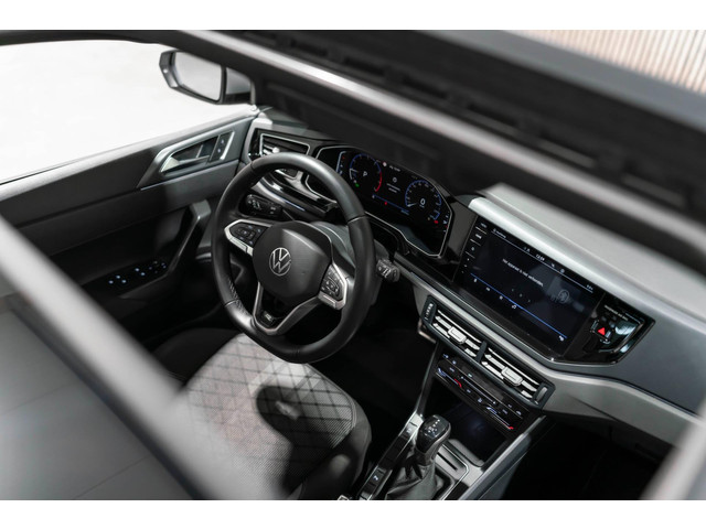 Volkswagen Polo 1.0 TSI R-Line DSG IQ PANO