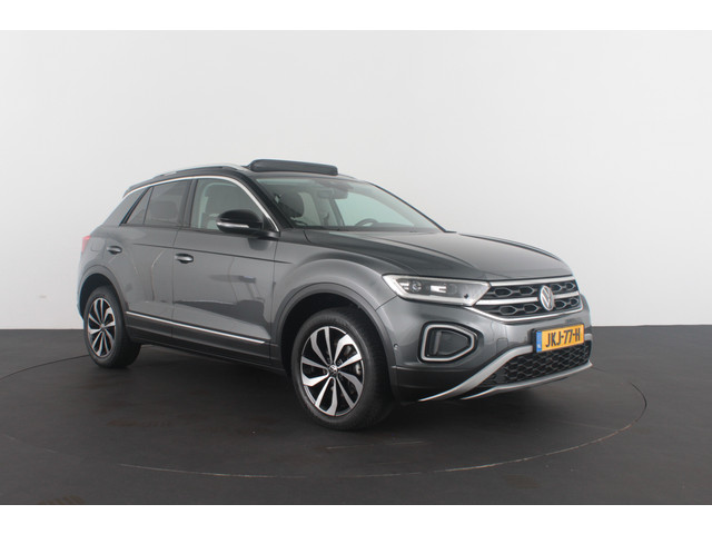 volkswagen-t-roc-1.0-tsi-style-pano.schuif-camera-zwart-dak-stoelverwarming...