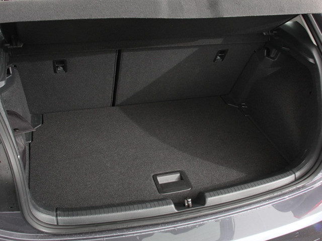 Volkswagen Polo 1.0 TSI Life DSG | Navigatie | Apple Carplay Android auto | Airco | Stoelverwarming | Dab | Digitaal dashboard | Adapive Cruise