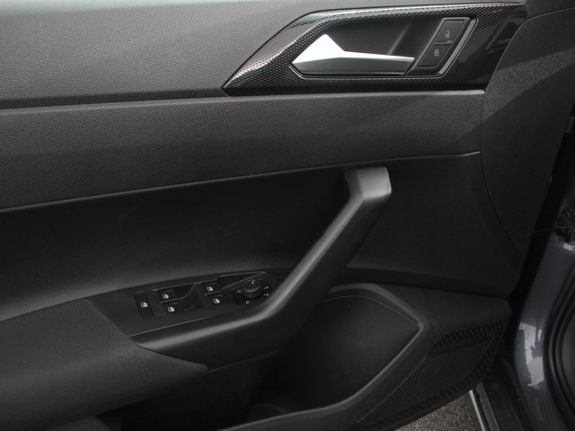 Volkswagen Polo 1.0 TSI Life DSG | Navigatie | Apple Carplay Android auto | Airco | Stoelverwarming | Dab | Digitaal dashboard | Adapive Cruise