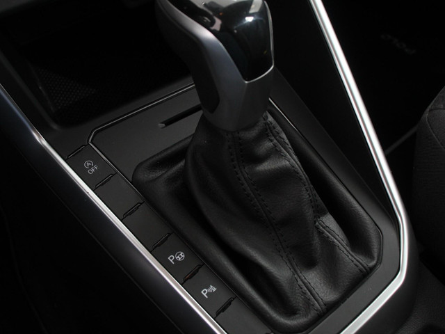 Volkswagen Polo 1.0 TSI Life DSG | Navigatie | Apple Carplay Android auto | Airco | Stoelverwarming | Dab | Digitaal dashboard | Adapive Cruise