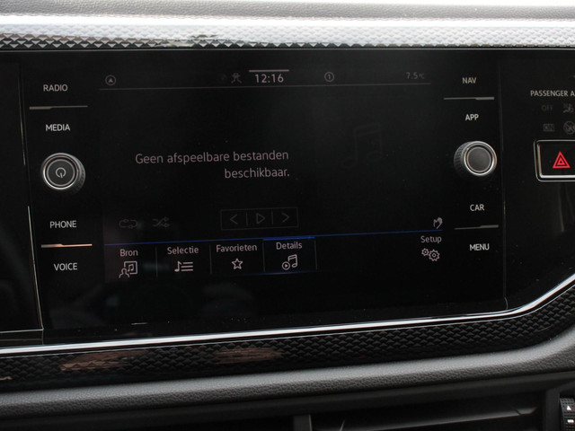 Volkswagen Polo 1.0 TSI Life DSG | Navigatie | Apple Carplay Android auto | Airco | Stoelverwarming | Dab | Digitaal dashboard | Adapive Cruise