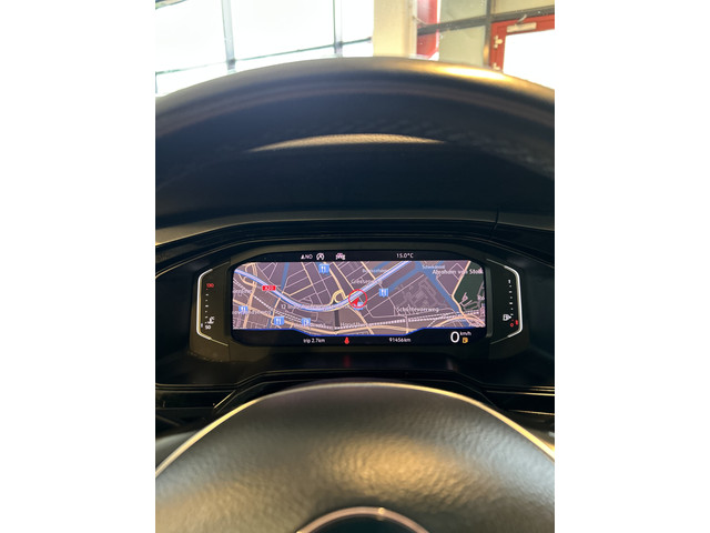 Volkswagen Polo 1.0 TSI Highline | Digital dashboard | Automatisch inparkeren | Achteruitrijcamera | Adaptieve cruise control | Parkeersensoren