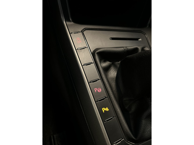 Volkswagen Polo 1.0 TSI Highline | Digital dashboard | Automatisch inparkeren | Achteruitrijcamera | Adaptieve cruise control | Parkeersensoren