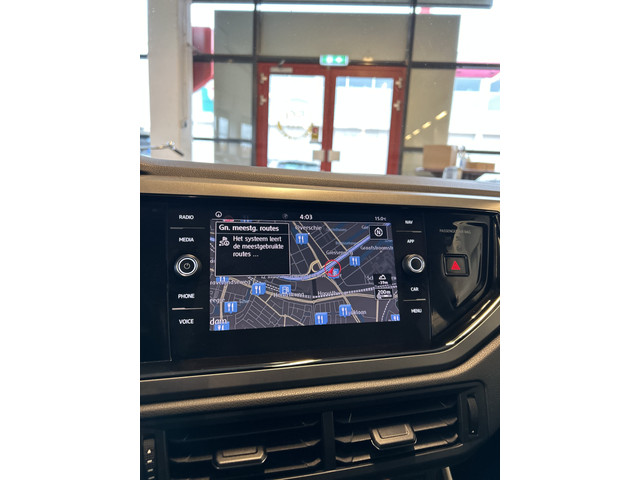 Volkswagen Polo 1.0 TSI Highline | Digital dashboard | Automatisch inparkeren | Achteruitrijcamera | Adaptieve cruise control | Parkeersensoren