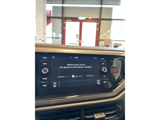 Volkswagen Polo 1.0 TSI Highline | Digital dashboard | Automatisch inparkeren | Achteruitrijcamera | Adaptieve cruise control | Parkeersensoren