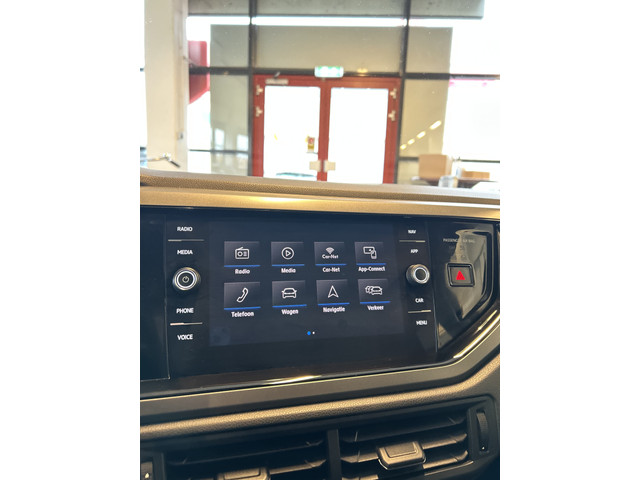 Volkswagen Polo 1.0 TSI Highline | Digital dashboard | Automatisch inparkeren | Achteruitrijcamera | Adaptieve cruise control | Parkeersensoren