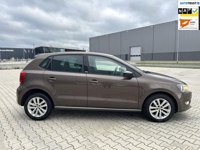 Volkswagen Polo 1.2-12V BlueMotion STYLE CARPLAY STOELV APK