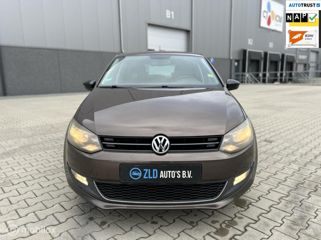 Volkswagen Polo 1.2-12V BlueMotion STYLE CARPLAY STOELV APK