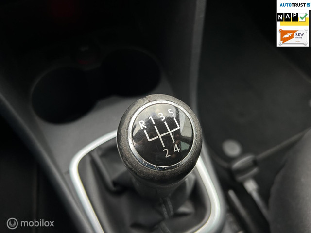 Volkswagen Polo 1.2-12V BlueMotion STYLE CARPLAY STOELV APK