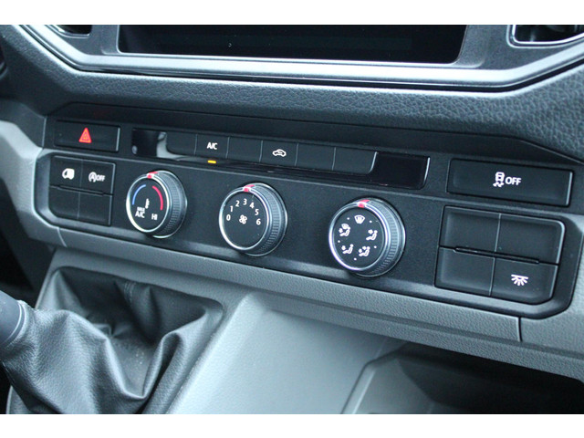 Volkswagen Crafter 30 2.0 TDI 140pk L3H3 Trekhaak Bijrijdersbank Navigatie