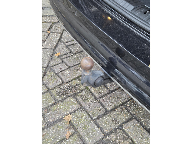 Volkswagen Touran 1.4 TSI Highline 2x R-line, 7-Persoons, Panoramadak, LED, Trekhaak.