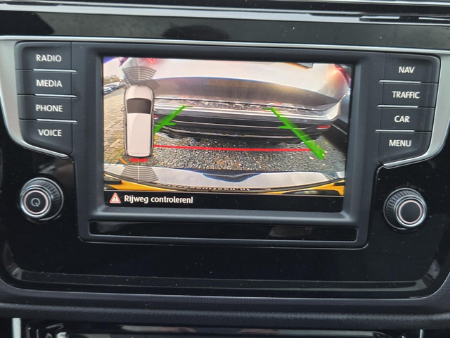 Volkswagen Touran 1.4 TSI Highline 2x R-line, 7-Persoons, Panoramadak, LED, Trekhaak.