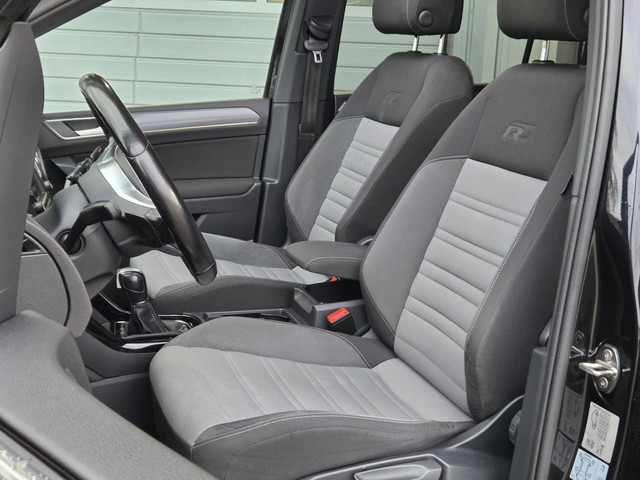 Volkswagen Touran 1.4 TSI Highline 2x R-line, 7-Persoons, Panoramadak, LED, Trekhaak.