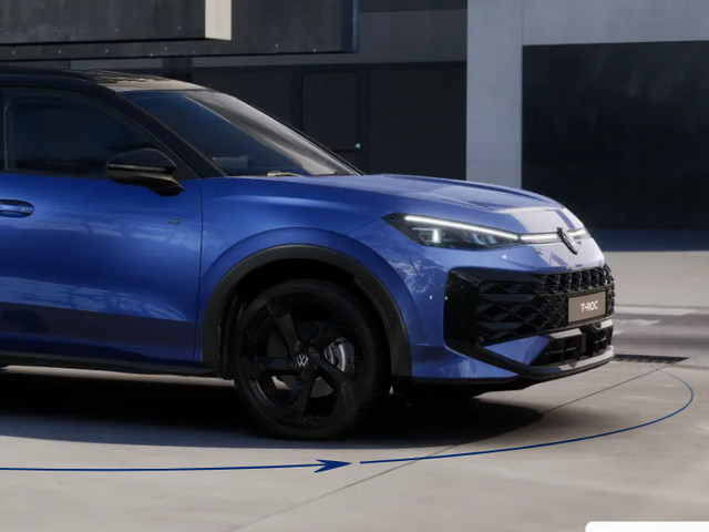 volkswagen-t-roc-1.5-etsi-r-line-first-edition-150-pk-7-versn.-dsg--achteruitrijcamera--electrische-achterklep--trekhaak-