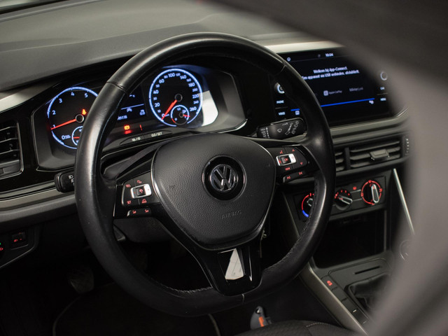 Volkswagen Polo 1.0 TSI Comfortline Sport (APPLE CARPLAY,GROOT NAVI,LED,CRUISE,TREKHAAK,DAB,SPORTSTOELEN,NETTE STAAT)