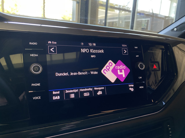 Volkswagen Polo 1.0 TSI Highline Business R Adaptive Cruise, Camera, Digital dash, Panoramadak