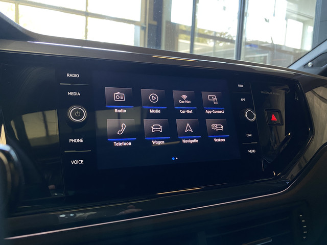 Volkswagen Polo 1.0 TSI Highline Business R Adaptive Cruise, Camera, Digital dash, Panoramadak