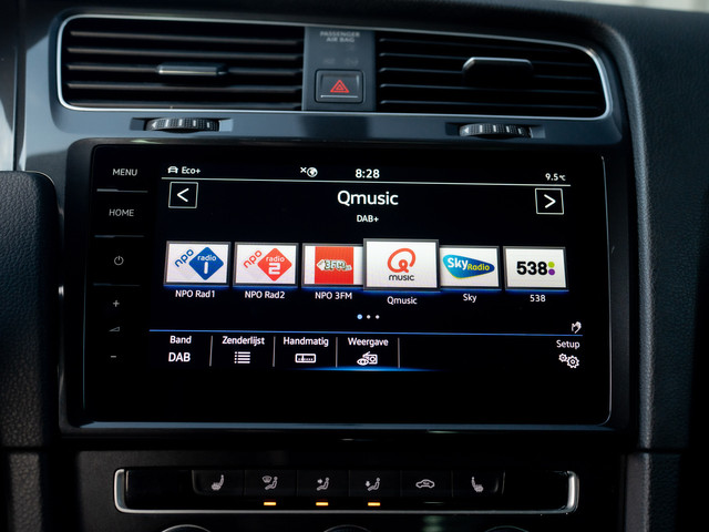 Volkswagen e-Golf | Camera | Keyless | Warmtepomp | Stoelverw. | Adapt. Cr. Stop&Go | Virtual Cockpit | Prijs Rijklaar!!