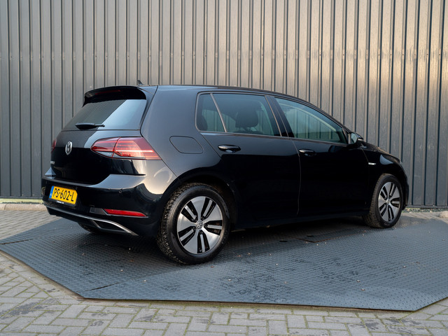 Volkswagen e-Golf | Camera | Keyless | Warmtepomp | Stoelverw. | Adapt. Cr. Stop&Go | Virtual Cockpit | Prijs Rijklaar!!