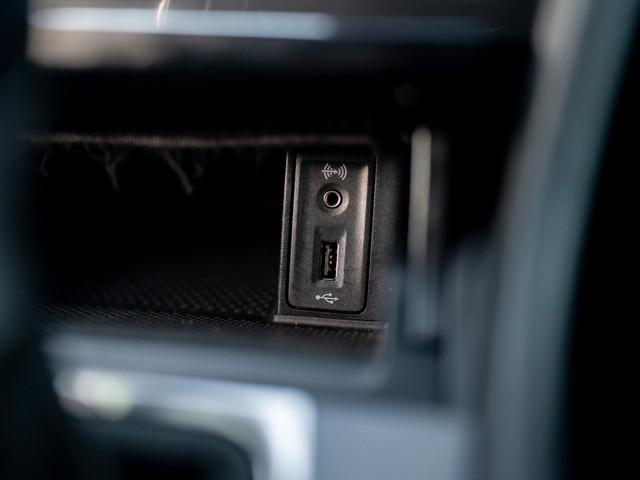 Volkswagen e-Golf | Camera | Keyless | Warmtepomp | Stoelverw. | Adapt. Cr. Stop&Go | Virtual Cockpit | Prijs Rijklaar!!