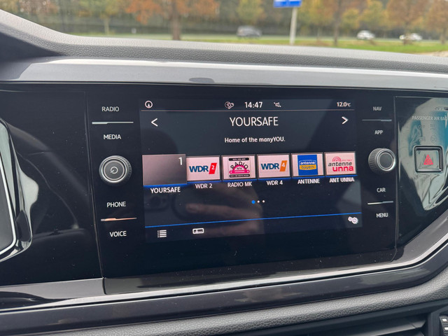 Volkswagen Polo 1.0 TSI Highline R CARPLAY NAVI STOELVERWARMING