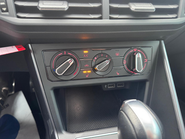 Volkswagen Polo 1.0 TSI Highline R CARPLAY NAVI STOELVERWARMING