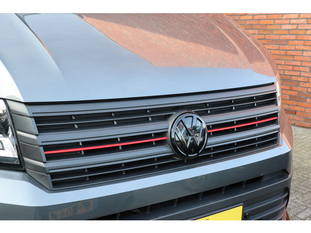 Volkswagen Crafter 2.0 TDI 177 PK L3H3 DC | Dubbel Cabine | VW Garantie tot 2029 | 7-Zitter | Bi-Xenon | Camera | CarPlay | Stoelverwarming | Trekh