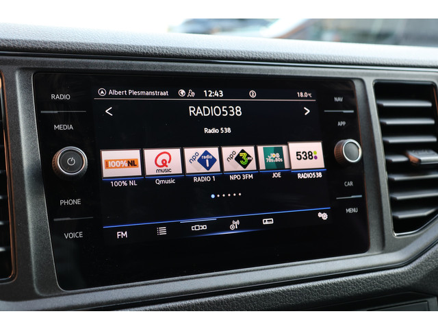 Volkswagen Crafter 2.0 TDI 177 PK L3H3 DC | Dubbel Cabine | VW Garantie tot 2029 | 7-Zitter | Bi-Xenon | Camera | CarPlay | Stoelverwarming | Trekh