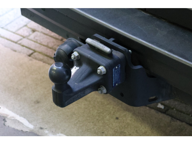 Volkswagen Crafter 2.0 TDI 177 PK L3H3 DC | Dubbel Cabine | VW Garantie tot 2029 | 7-Zitter | Bi-Xenon | Camera | CarPlay | Stoelverwarming | Trekh