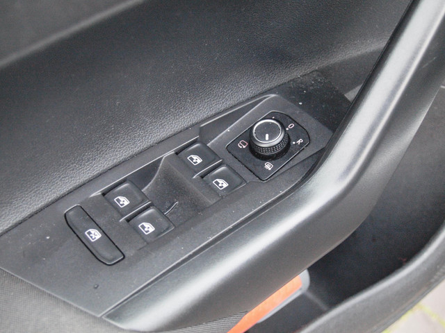 Volkswagen Polo 1.0 TSI Highline R-Line | Panoramadak | Apple Carplay | Cruise Control | Automaat |