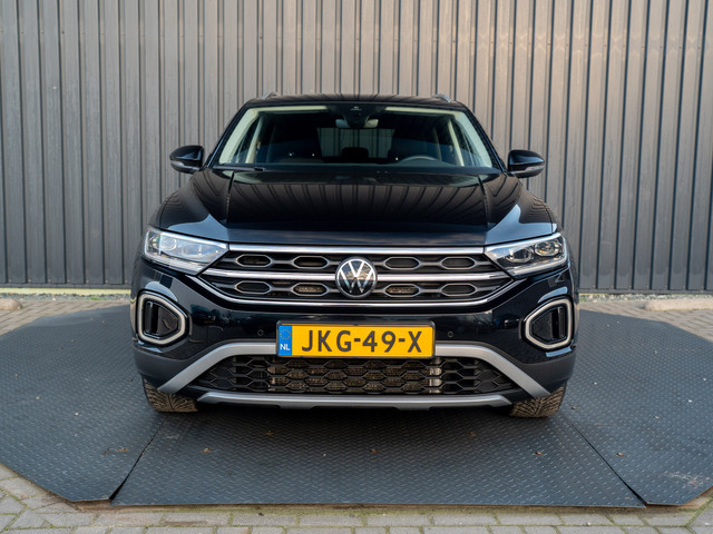 Volkswagen T-Roc 1.5 TSI 150Pk DSG Style | Trekhaak afnb. | IQ Light | Allseason banden | Prijs Rijklaar!!