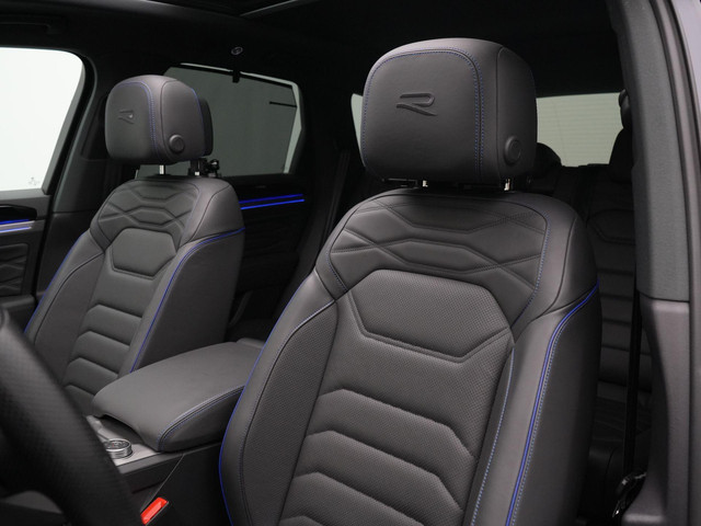 Volkswagen Touareg R 3.0 TSi 462 pk tiptronic eHybrid 4MOTION | Panoramadak | Trekhaak | Puglia leder | Head-up display | Stoelventilatie | Geheuge