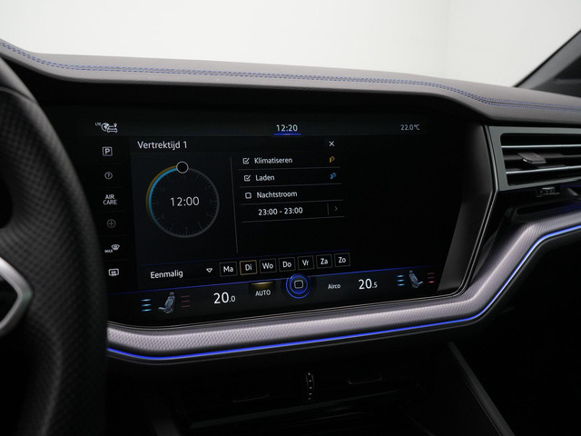 Volkswagen Touareg R 3.0 TSi 462 pk tiptronic eHybrid 4MOTION | Panoramadak | Trekhaak | Puglia leder | Head-up display | Stoelventilatie | Geheuge
