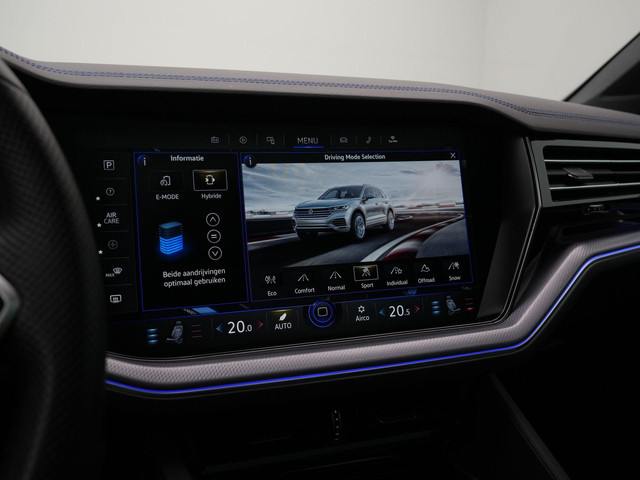 Volkswagen Touareg R 3.0 TSi 462 pk tiptronic eHybrid 4MOTION | Panoramadak | Trekhaak | Puglia leder | Head-up display | Stoelventilatie | Geheuge