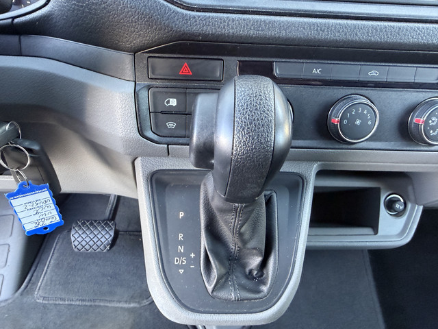 Volkswagen Crafter 30 2.0 TDI 177PK Euro6 L3H3 Automaat CarPlay cruise control achteruitrijcamera