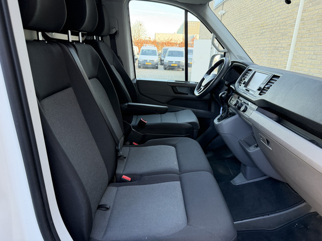 Volkswagen Crafter 30 2.0 TDI 177PK Euro6 L3H3 Automaat CarPlay cruise control achteruitrijcamera