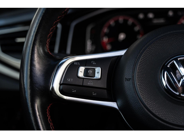 Volkswagen Polo 2.0 GTI 200PK Beats|Virtual|Carplay|Pano|VOL