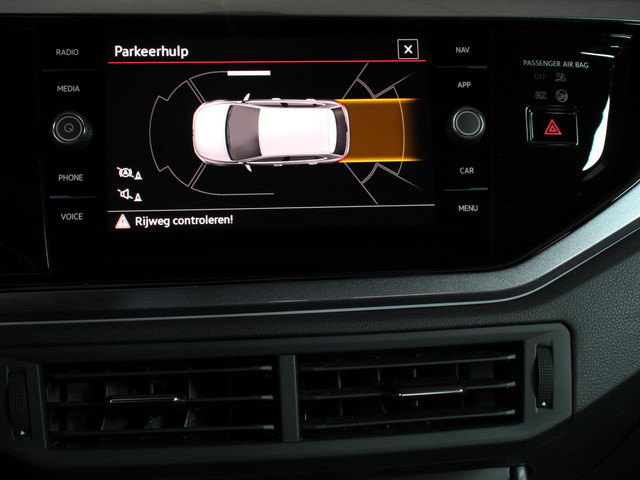 Volkswagen Polo 2.0 TSI GTI Automaat | Apple Carplay Android Auto | Parkersensoren V+A | Park Assist | Dodehoek Assistent | Adaptive Cruise Co