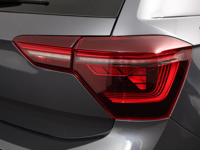 Volkswagen Polo 2.0 TSI GTI Automaat | Apple Carplay Android Auto | Parkersensoren V+A | Park Assist | Dodehoek Assistent | Adaptive Cruise Co