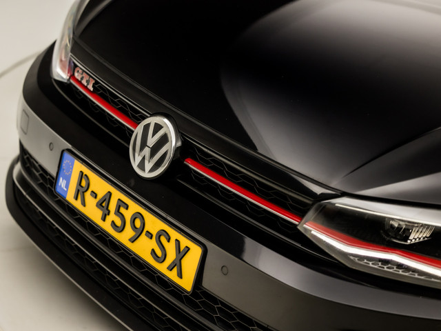 Volkswagen Polo 2.0 TSI GTI 200Pk Automaat (VIRTUAL COCKPIT, GROOT NAVI, CLIMATE, STOELVERWARMING, SPORTSTOELEN, GETINT GLAS, ADAPTIVE CRUISE, M