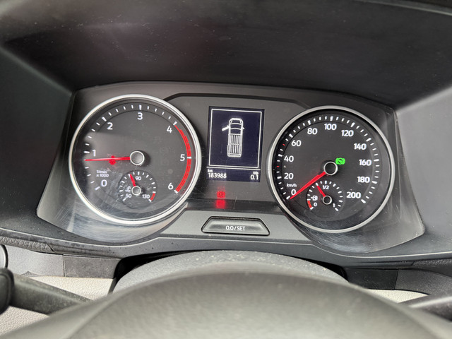 Volkswagen Crafter 35 2.0 TDI 141 PK Euro 6 L3H3 Automaat CarPlay trekhaak cruise control