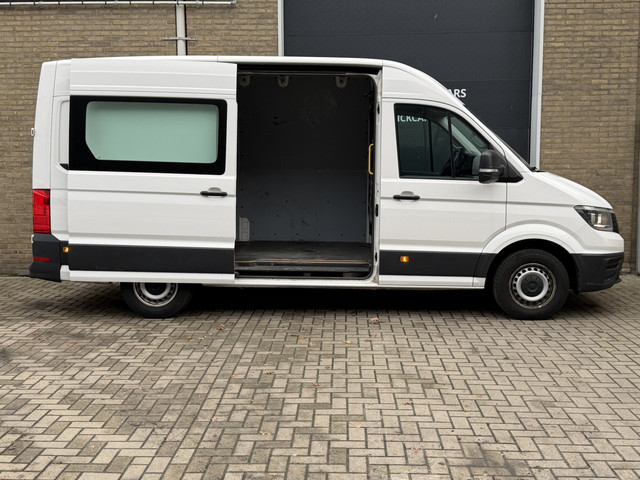 Volkswagen Crafter 35 2.0 TDI 141 PK Euro 6 L3H3 Automaat CarPlay trekhaak cruise control