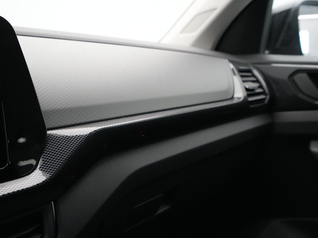 Volkswagen T-Cross 1.0 TSI 115pk DSG Life Edition navigatie Camera Acc Pdc Lm Velgen Carplay Argon