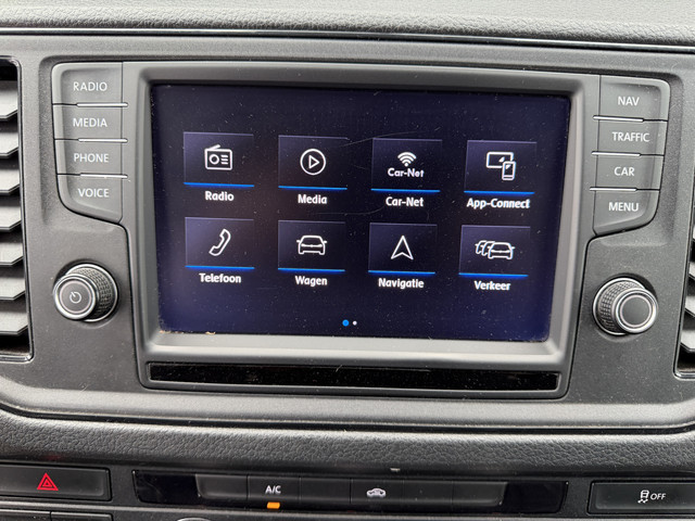 Volkswagen Crafter 35 2.0 TDI 141 PK Euro 6 L3H3 Automaat CarPlay trekhaak cruise control