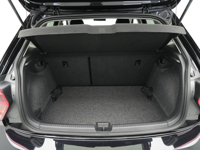 Volkswagen Polo 1.0 TSI 95pk DSG R-Line Edition Airco Camera Acc Lm velgen 111