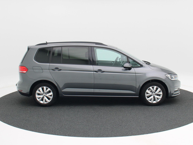 volkswagen-touran-1.4-tsi-150-pk-automaat-comfortline-7-persoons---adaptive-cruise---trekhaak---carplay---camera---keyless---stoelverwarming---nav