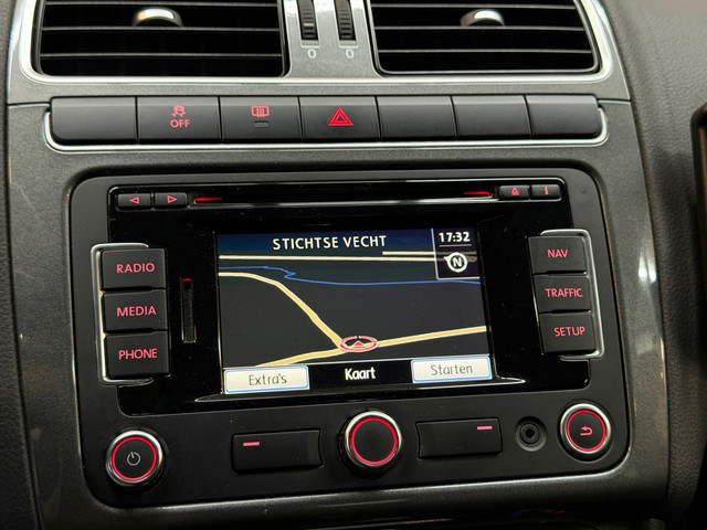 Volkswagen Polo 1.6 TDI Highline 2013 DSG NAVI CRUISE CLIMA PDC