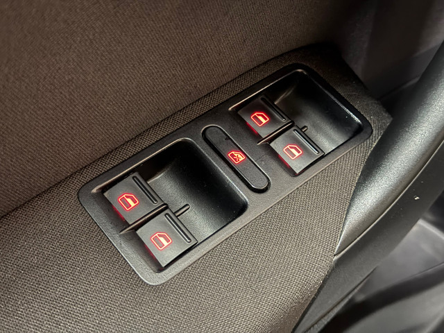 Volkswagen Polo 1.6 TDI Highline 2013 DSG NAVI CRUISE CLIMA PDC